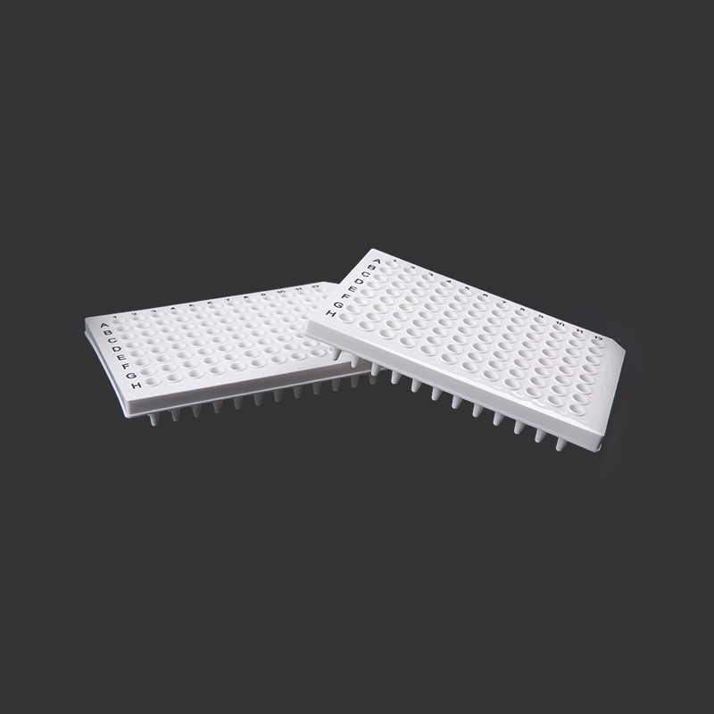 Placas de PCR de 96 pocillos con semifaldón
